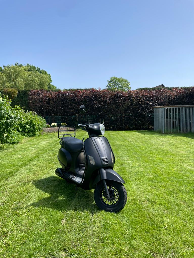 Gts toscana A klasse (snorfiets), Ophalen of Verzenden, Zo goed als nieuw, Benzine
