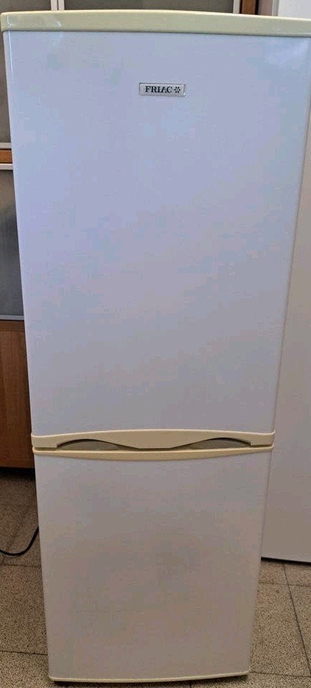 friac koelkast/diepvries, Ophalen, Gebruikt, Met aparte vriezer, 140 tot 160 cm