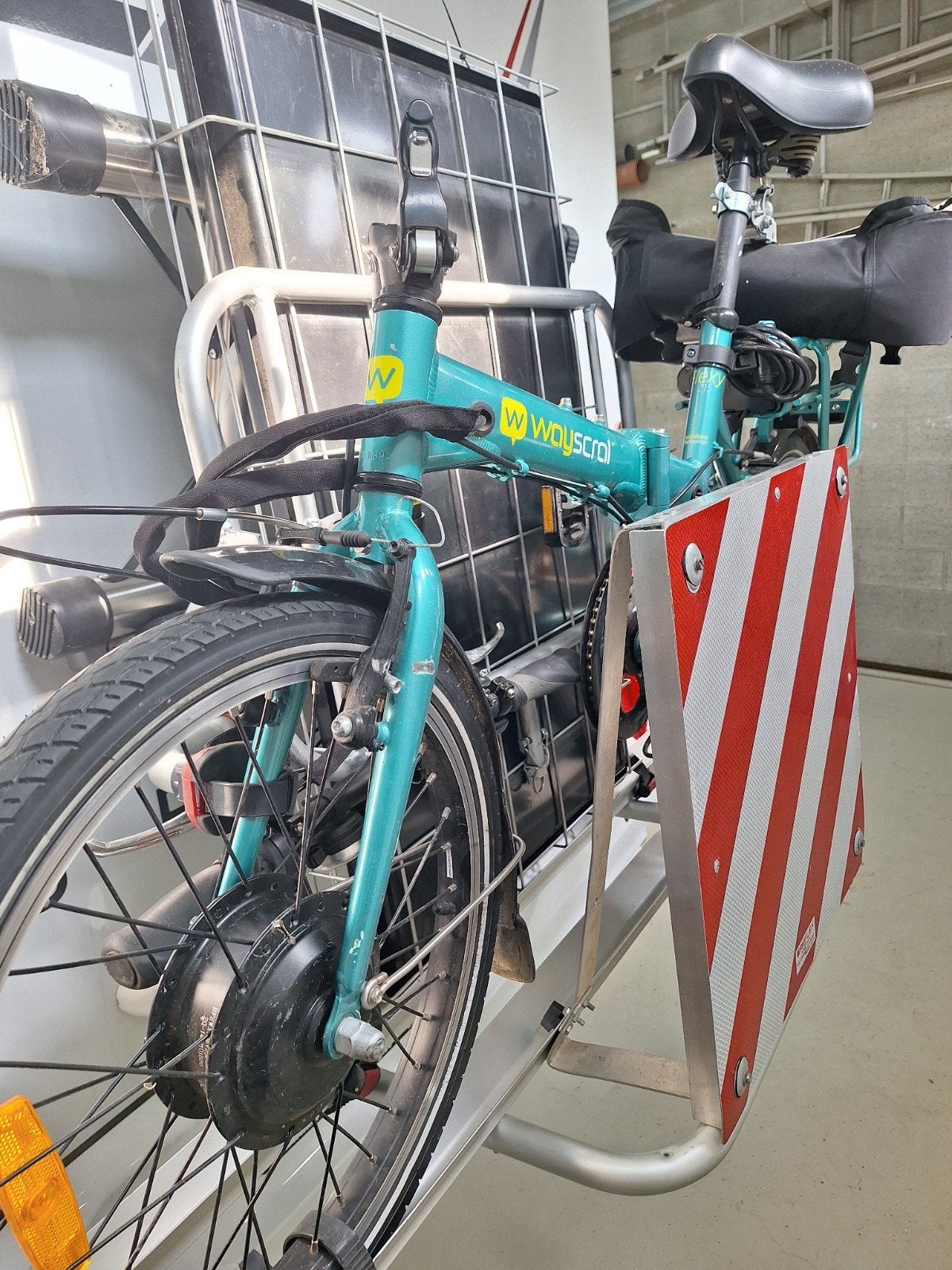 vélo pliant 10 pouces électrique batterie bon état, Vélos & Vélomoteurs, Enlèvement