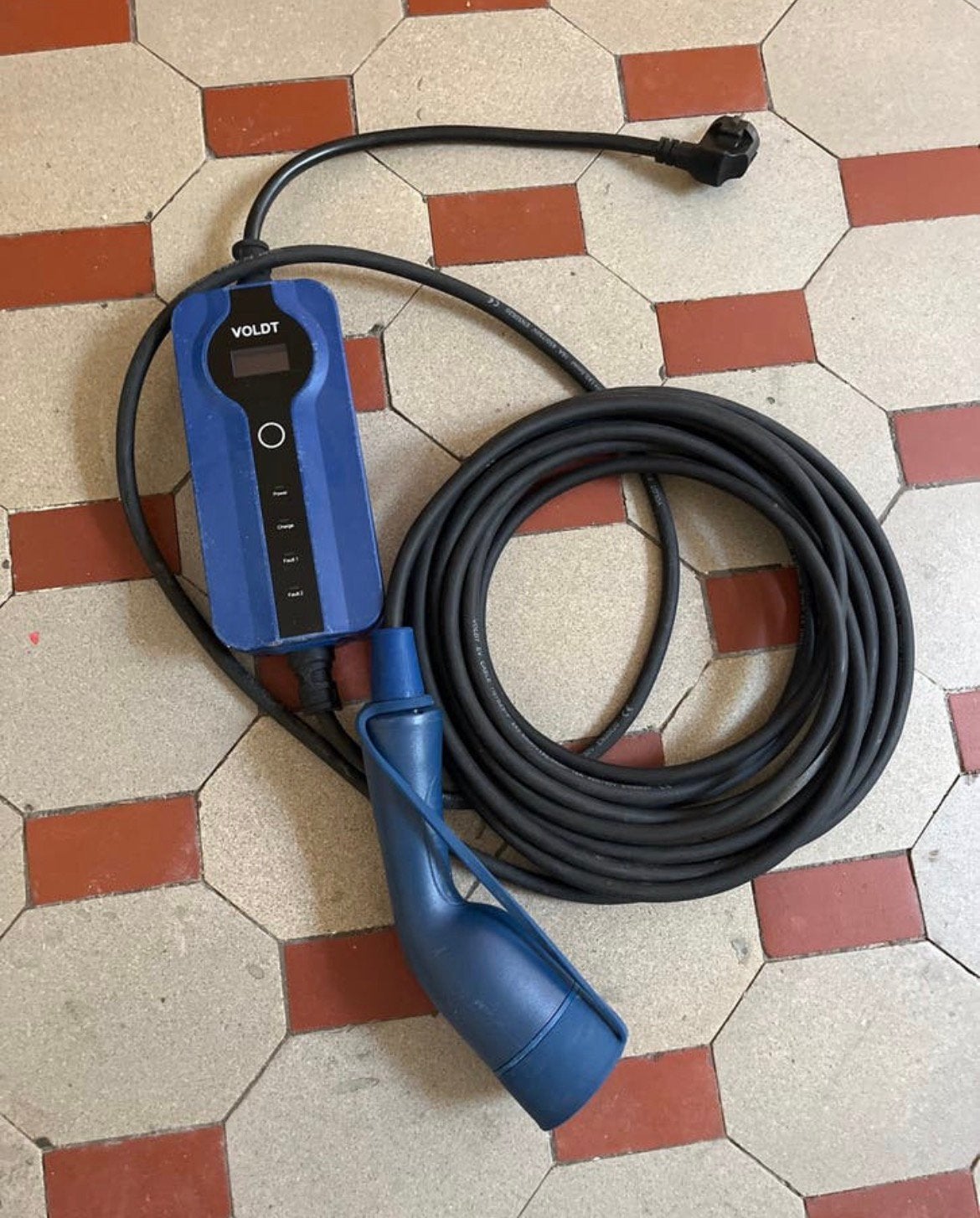 VOLT EV draagbare oplader, Bricolage & Construction, Outillage | Soudeuses, Enlèvement, Comme neuf