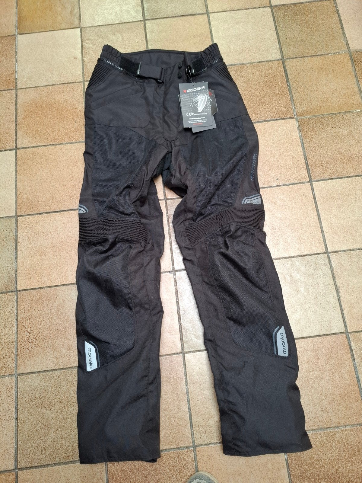 motorbroek modeka zwart maat 40,dames, ticket hangt er nog a, Motoren, Broek | textiel, Modeka, Dames, Ophalen