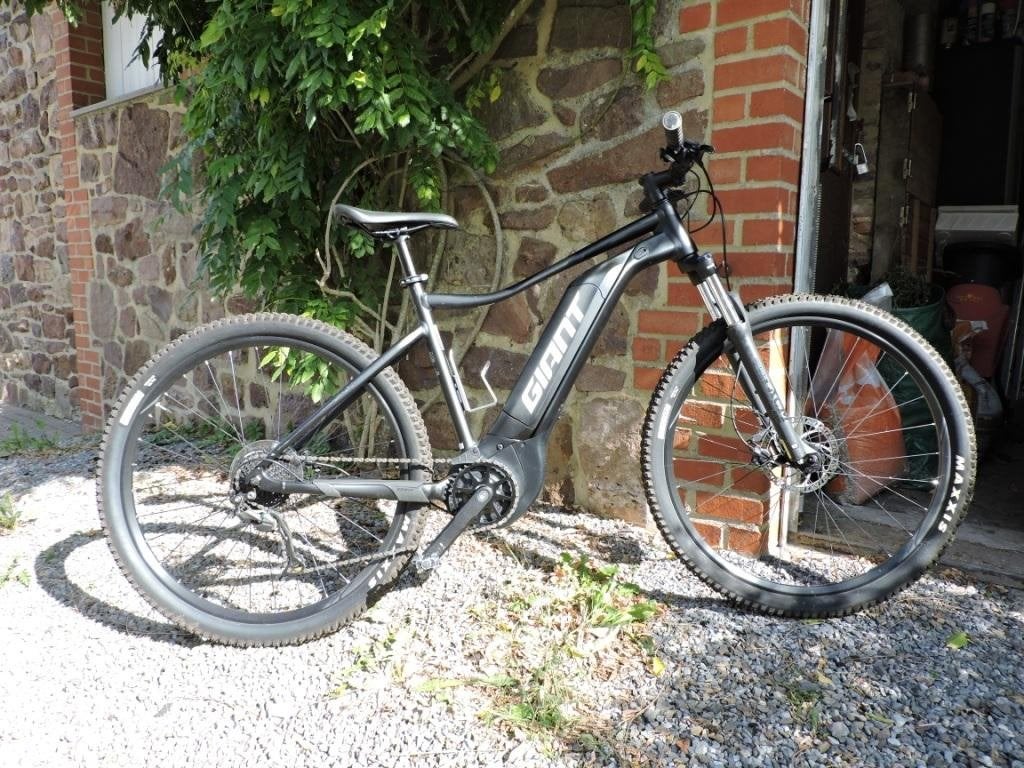 vtt électrique Giant talon E+ noir taille L, Ophalen, Minder dan 10 versnellingen, Giant, Schijfrem