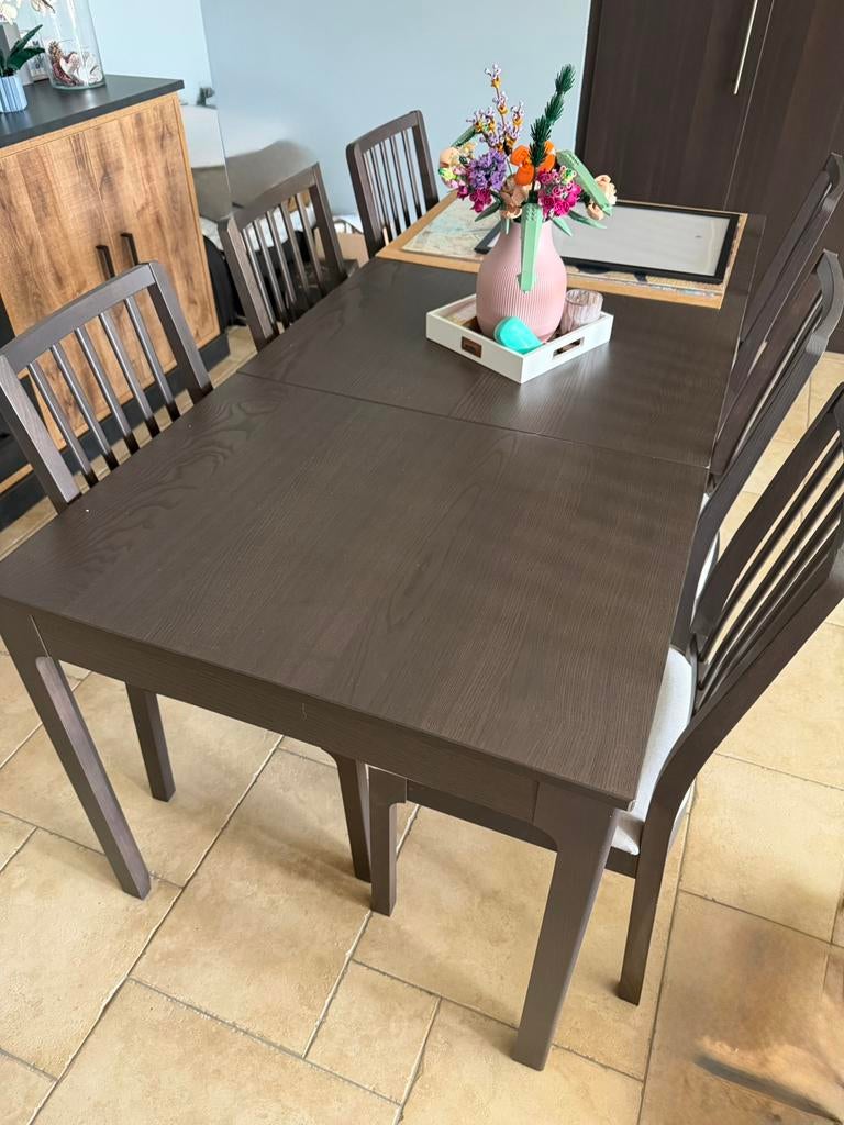 Tafel + 6 stoelen, Ophalen, Zo goed als nieuw