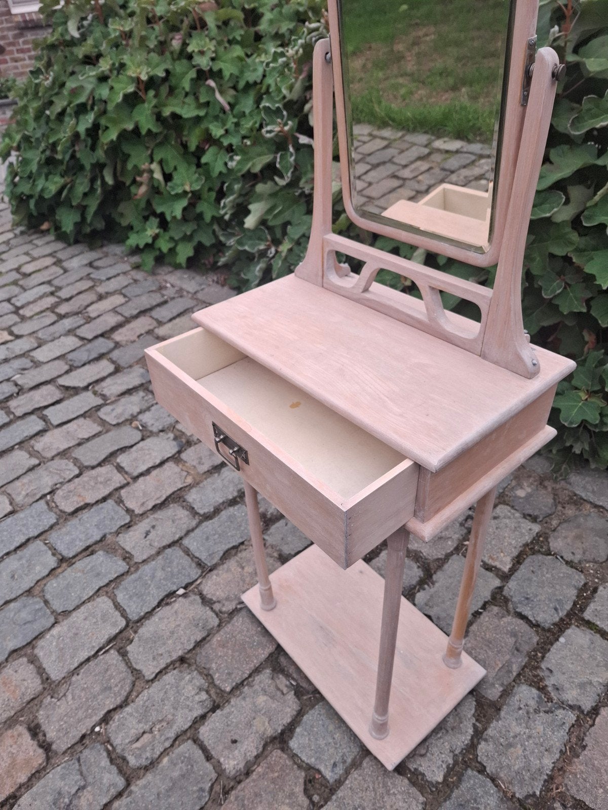tafel met spiegel h:1,40 b:0,5 d:0,3, Ophalen, Gebruikt, 100 tot 150 cm, 50 tot 100 cm