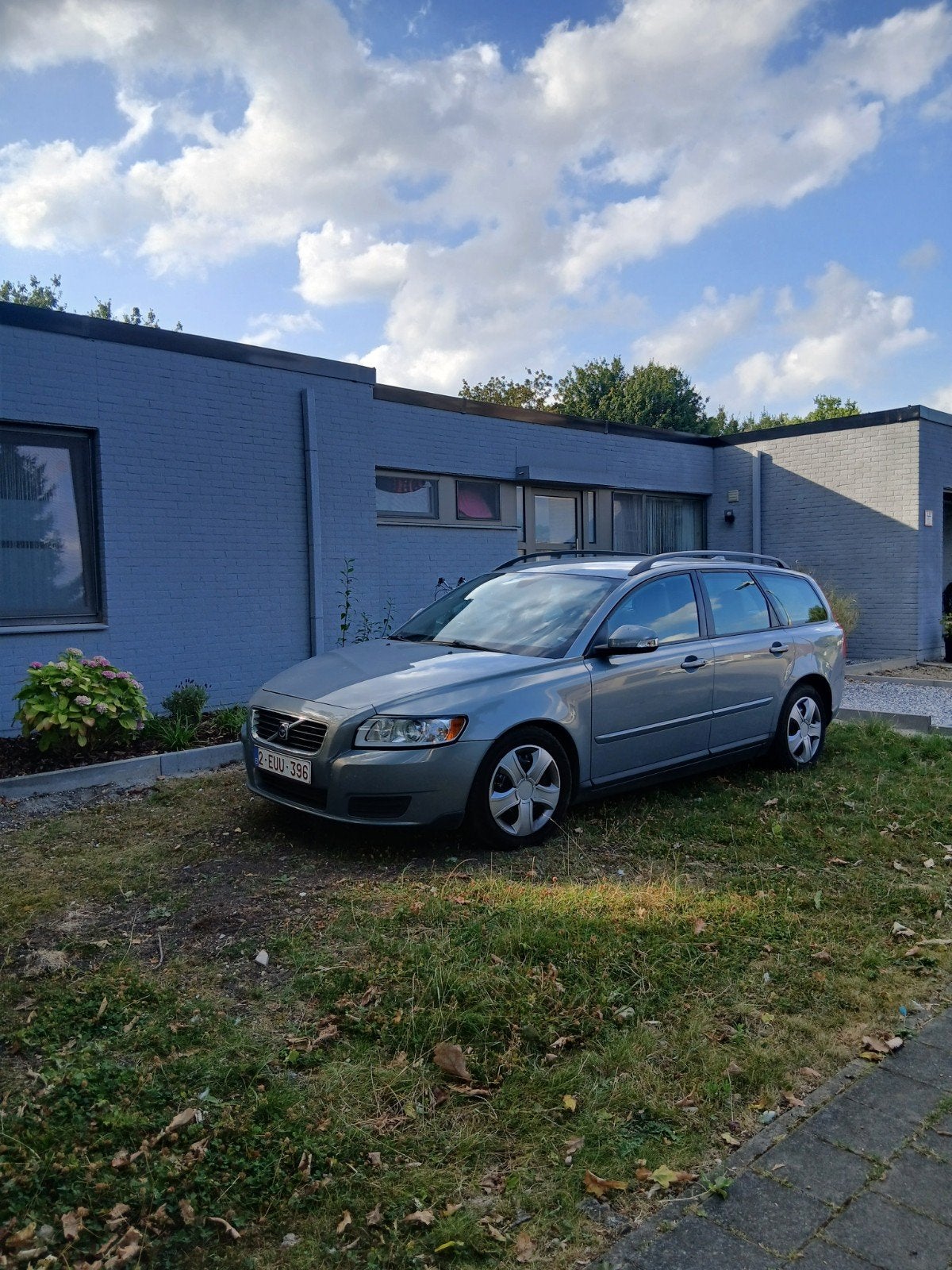 volvo v50      1.6 diesel        260000kms, Auto's, Voorwielaandrijving, 1600 cc, Overige kleuren, 5 deurs