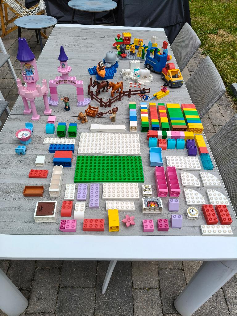 verzameling Lego Duplo kasteel trein dieren blokken Disney, Gebruikt, Ophalen of Verzenden, Inclusief minifiguren, Complete set