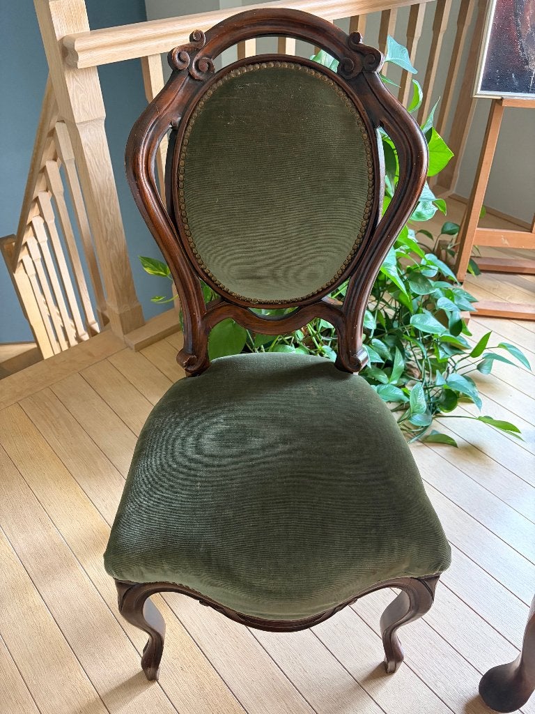 6 Stoelen, Ophalen