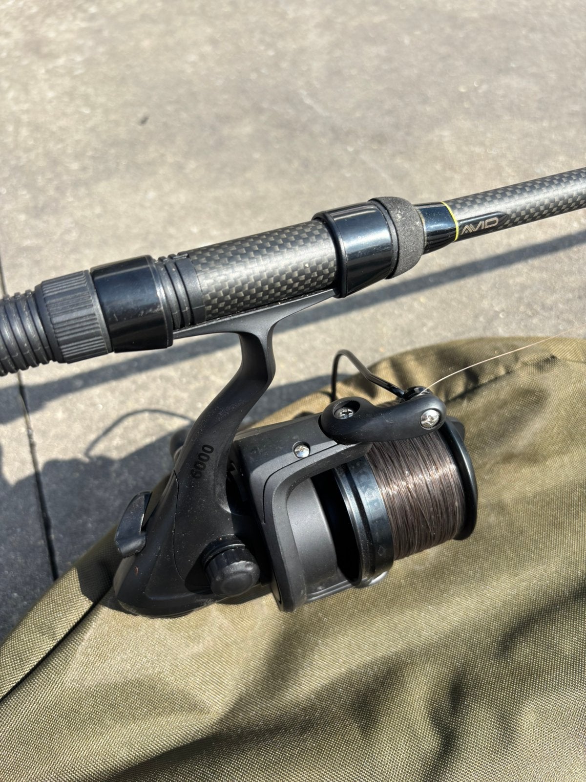Traction avid karper hengel met sleve, Ophalen, Zo goed als nieuw