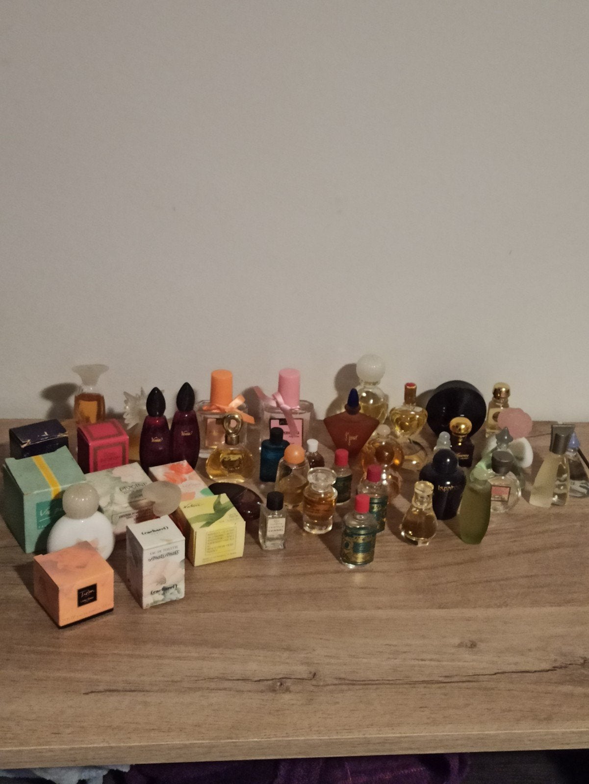 Collectie miniatuur parfum, mini's, Verzamelen, Ophalen of Verzenden, Miniatuur