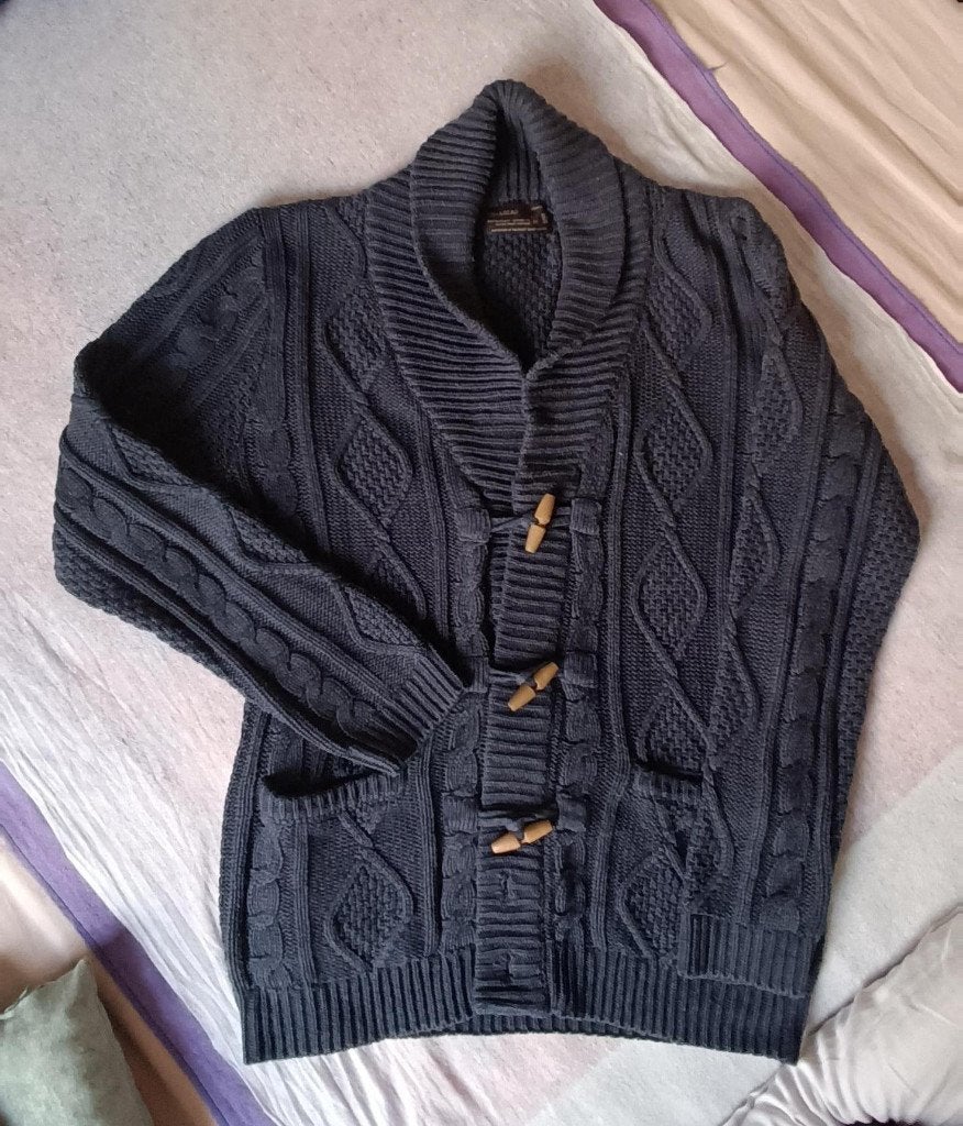 Pull marine Pull&Bear 4€, Vêtements | Hommes, Pulls & Vestes, Autres couleurs, Enlèvement, Taille 48/50 (M), Porté