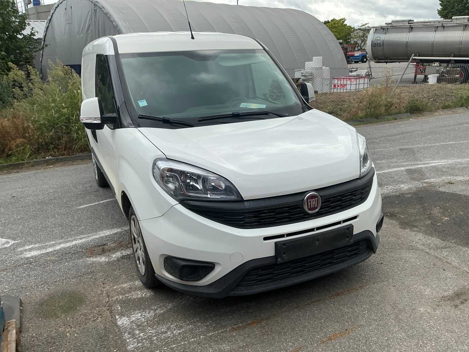 Camion léger Fiat Doblo, Autos, Achat, Entreprise, Boîte manuelle, Diesel