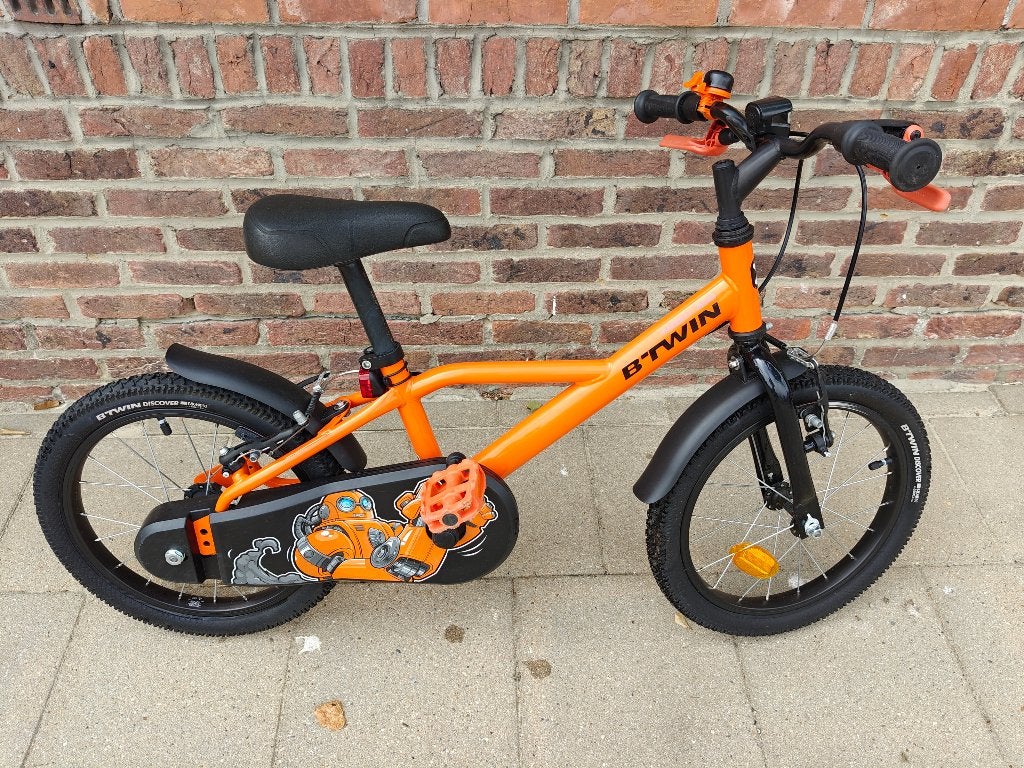 Btwin robot 500 kinderfiets, Fietsen en Brommers, Fietsen | Kinderfietsjes, Ophalen, Zijwieltjes, 16 tot 20 inch, Zo goed als nieuw