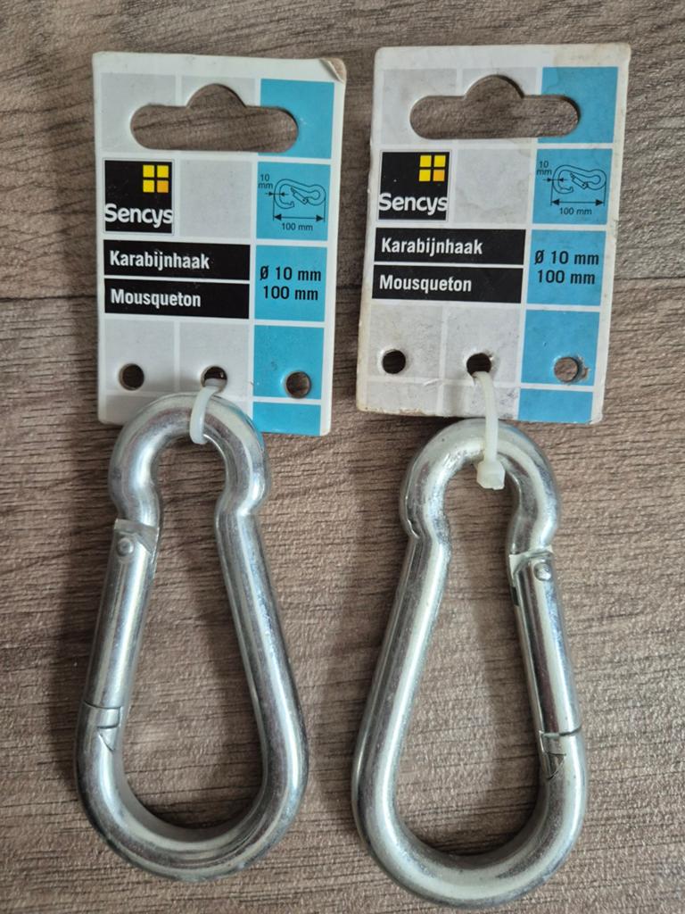 Mousqueton Sencys 100 mm, 10 mm d'épaisseur — Nouveau, Bricolage & Construction, Quincaillerie & Fixations, Enlèvement ou Envoi
