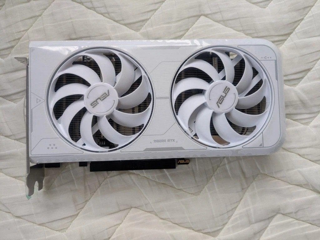 ASUS Dual RTX 3060 Ti OC Edition 8GB GDDR6X White, Computers en Software, Ophalen, Zo goed als nieuw