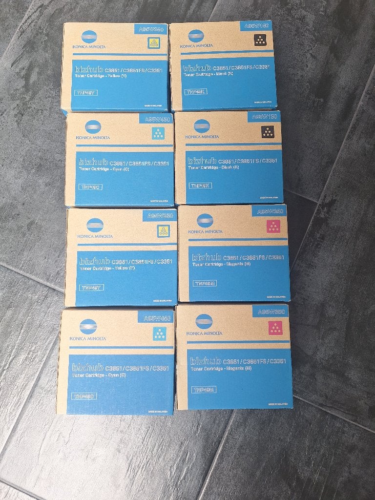 Partij originele Bizhub Konica Minolta ink toner, Ophalen of Verzenden, Nieuw, Toner, Konika Minolta