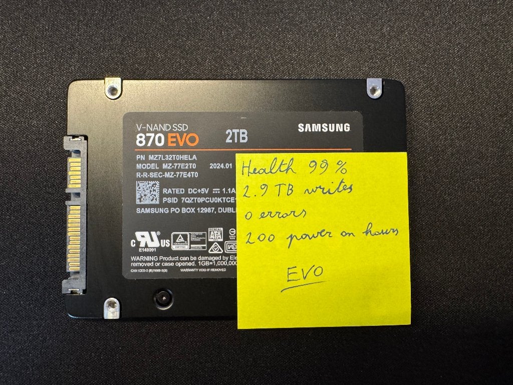 Samsung 870 EVO 2TB SATA SSD – 99% SMART, Computers en Software, Intern, 2TB, Ophalen of Verzenden, Zo goed als nieuw