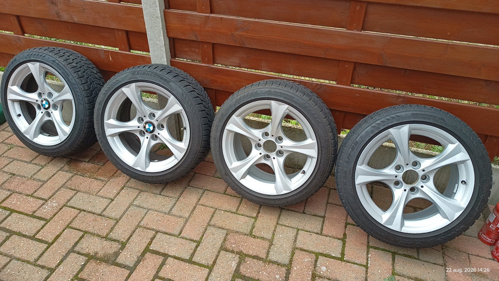 Set Bridgestone winterbanden BMW, Auto-onderdelen, Ophalen, Gebruikt, 17 inch, Winterbanden