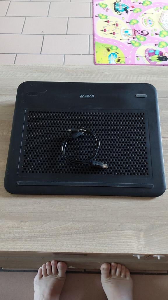 Zalman - refroidisseur d'ordinateur portable avec disque dur, Enlèvement ou Envoi