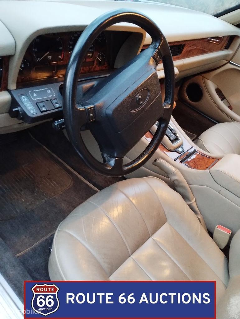 Jaguar XJ6 3.2 Gold Edition | 1994 | Route 66 Auctions, Achat, Entreprise, Boîte manuelle, Autre carrosserie