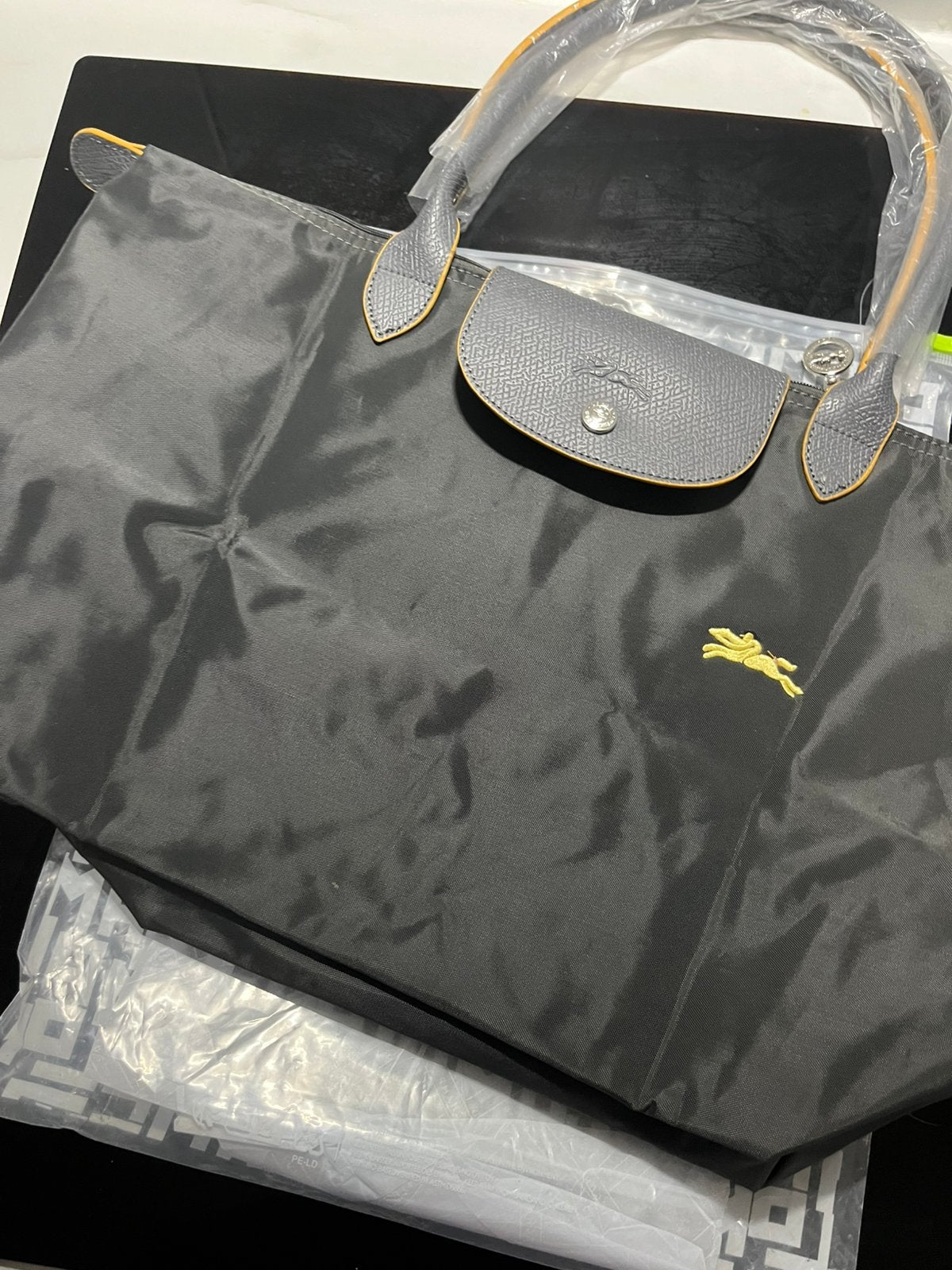 Sac longchamps, Enlèvement, Comme neuf