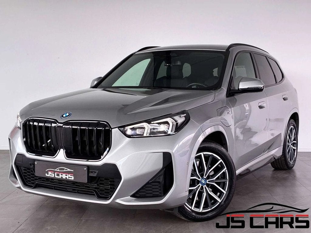BMW X1 1.5iA xDrive25e PHEV FULL PACKM-1ERPRO-COCKPIT-CARPLA, Auto's, BMW, 245 pk, Gebruikt, Leder, Bedrijf