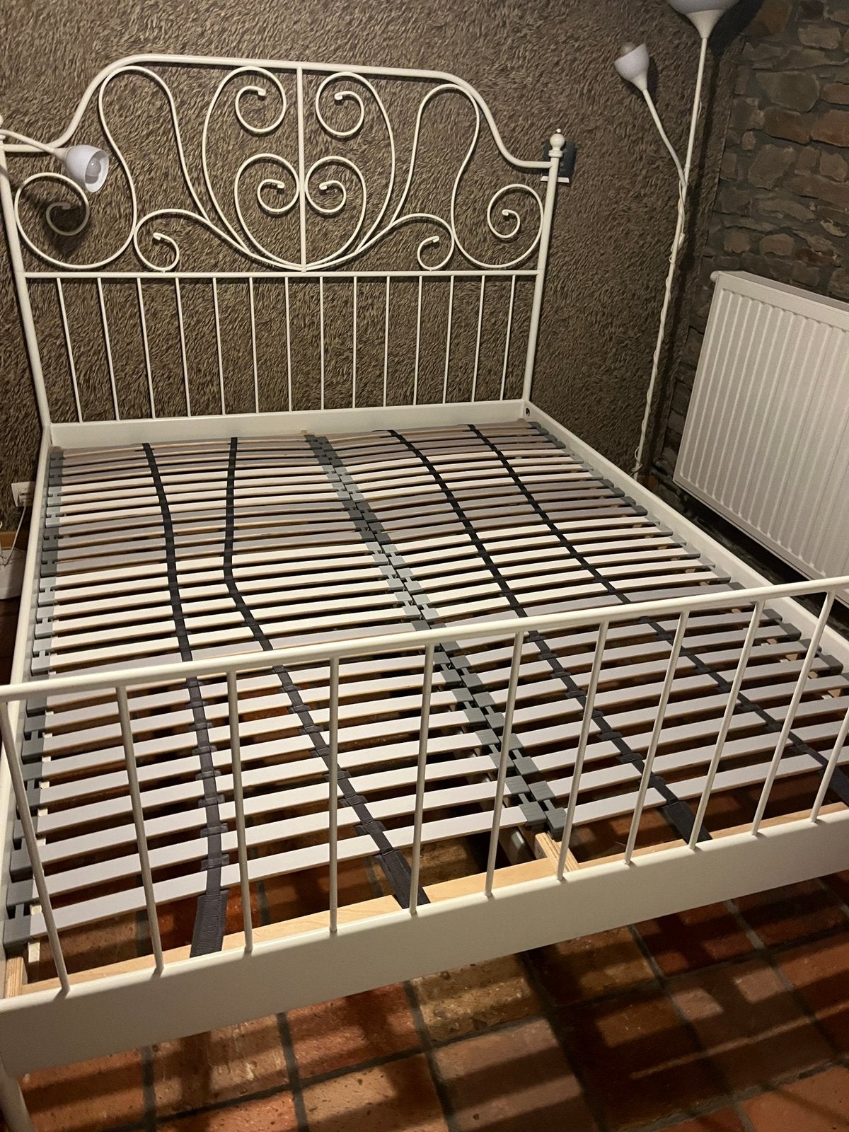 Lit ikea 160x200 blanc intact et double sommier longset, Enlèvement, Comme neuf, Blanc