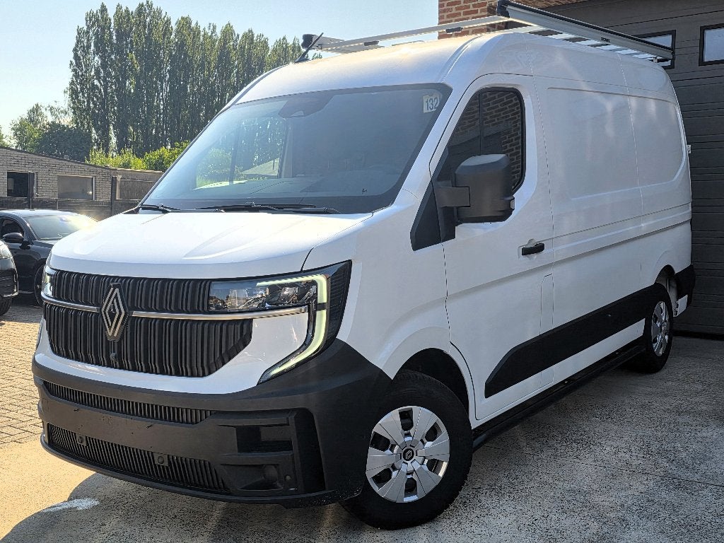 Renault Master L2H2 - 04/2026 - 4.000KM Automaat - ALS NIEUW, Achat, Euro 6, Entreprise, 3 places