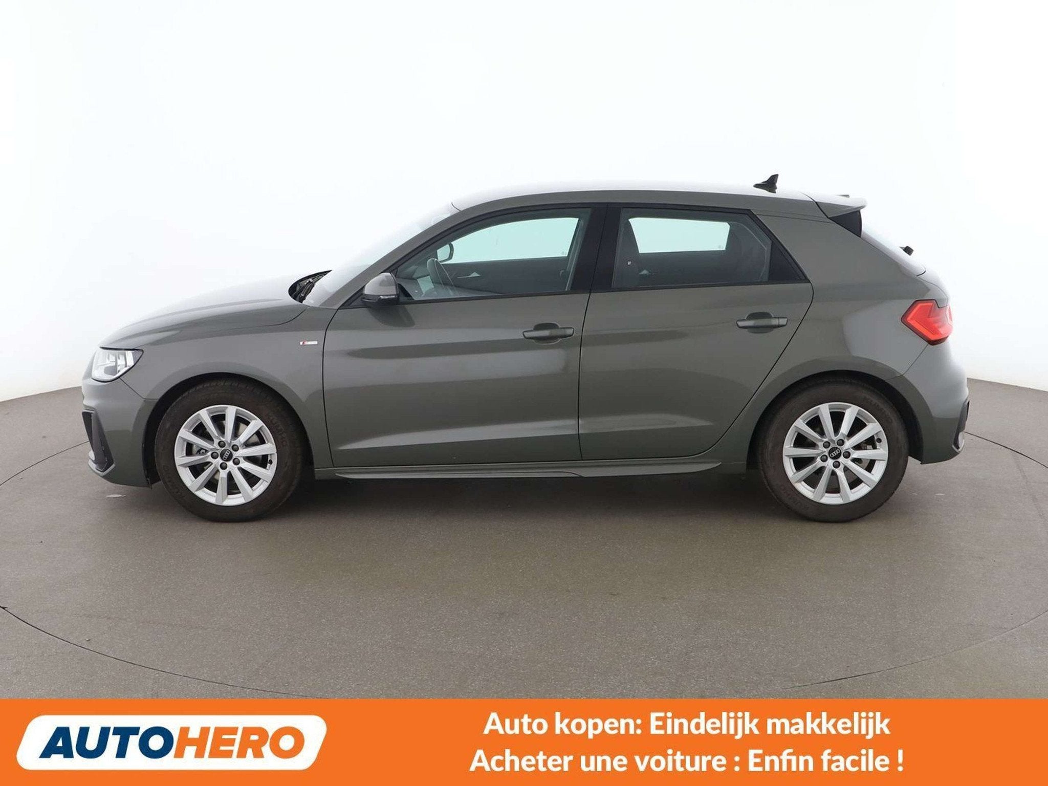 Audi A1 30 TFSI S line (bj 2021, automaat), Auto's, Audi, Stof, 5 zetels, 133 g/km, 1205 kg