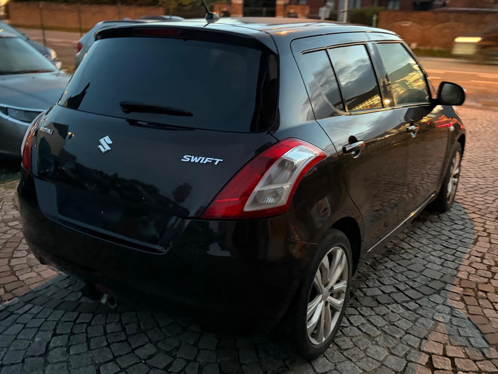 Suzuki Swift 1,3 diesel, Autos, Euro 5, Entreprise, Boîte manuelle, 1300 cm³