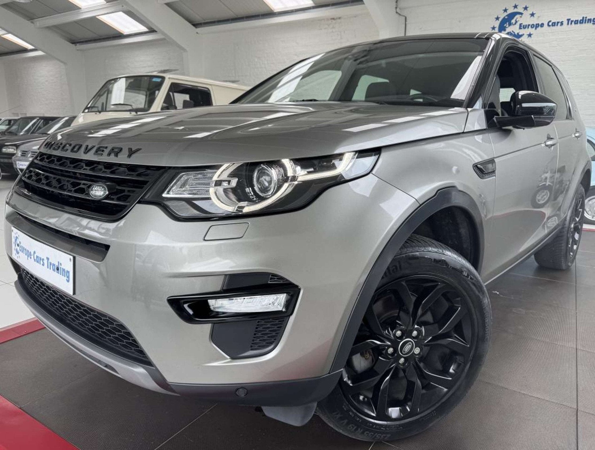 Land Rover Discovery Sport HSE D150 4WD Bva T.PANO 83.401Km, Cuir, Argent ou Gris, 110 kW, Entreprise
