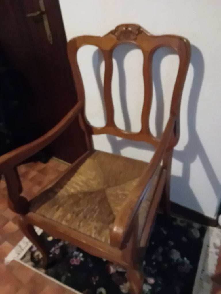 Rieten stoel/ zetel met houtsnijwerk, Antiek en Kunst, Ophalen