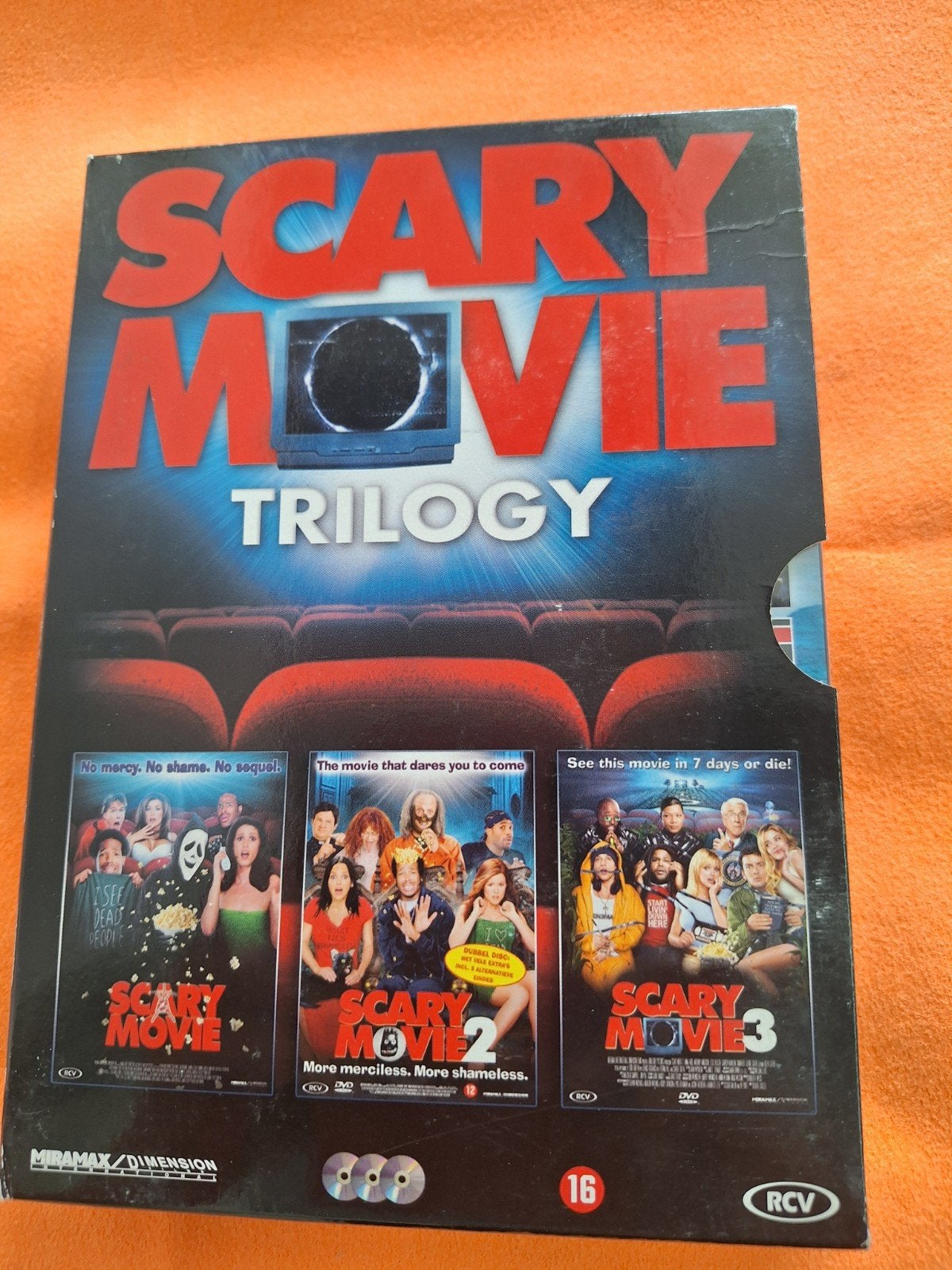 DVDTrilogie, Enlèvement