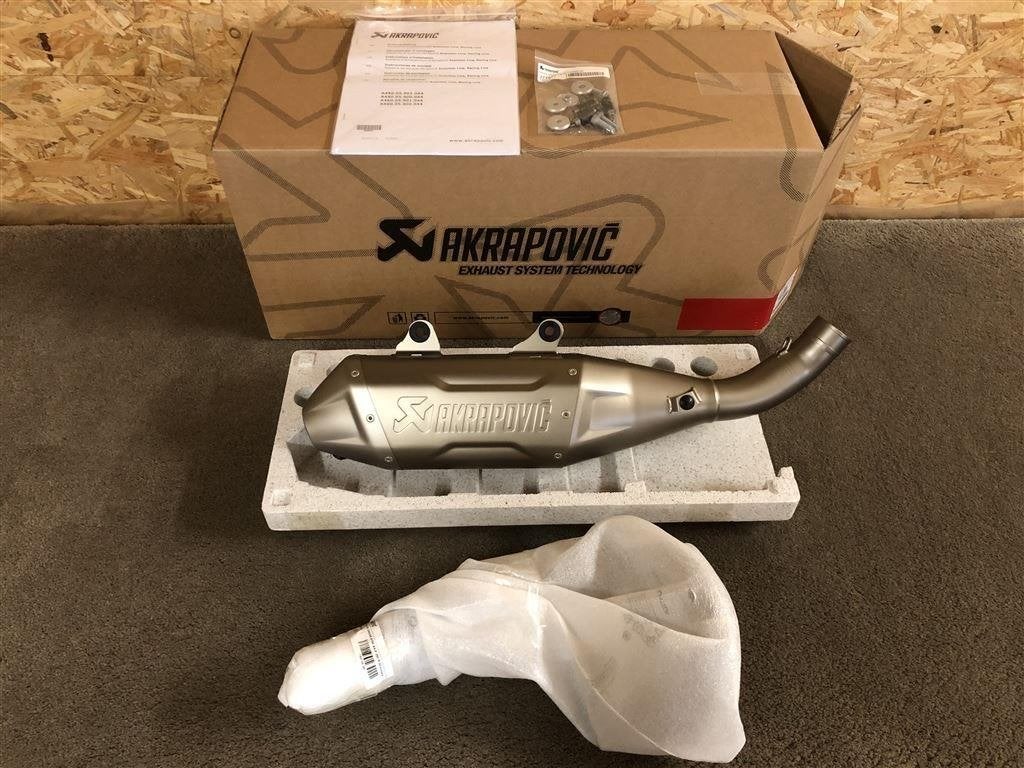 Akrapovic Racing Line uitlaat KTM 250 350 SX-F XC-F FC 23-24, Motoren, Verzenden, Nieuw