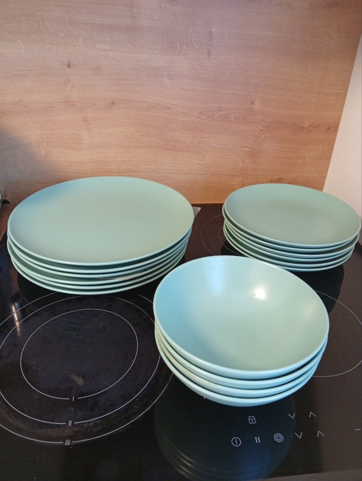 Munt groene set, Ophalen