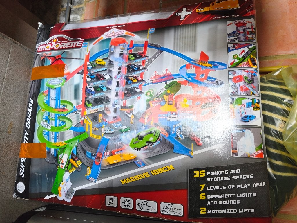 Garage Majorette, Enlèvement, Utilisé, Pièces