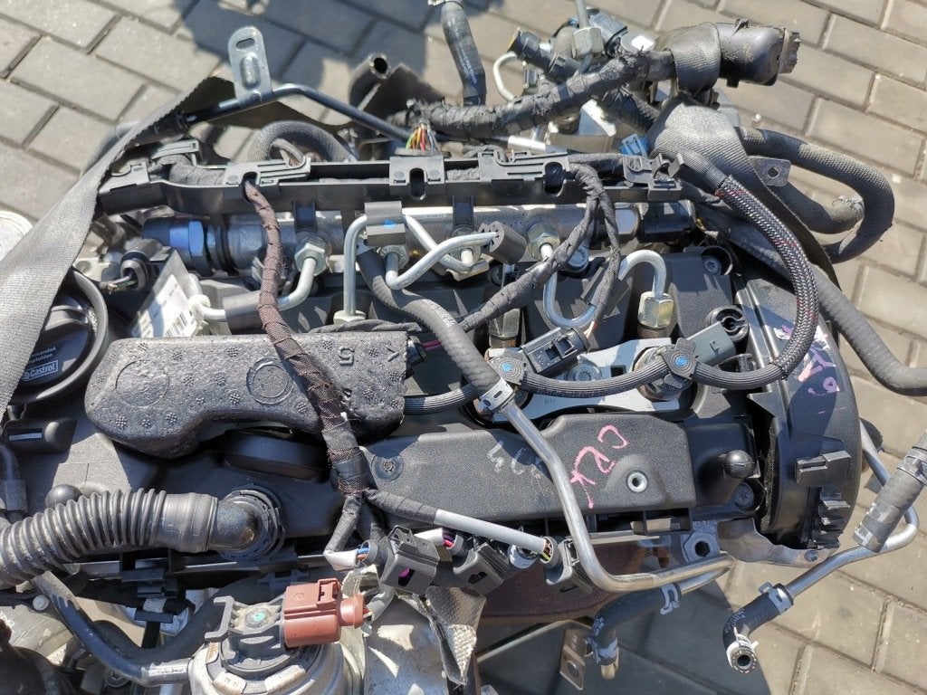 Moteur CRKB Complet TOURAN LEON OCTAVIA A3 SKODA VW GOLF, Envoi, Utilisé, Daihatsu