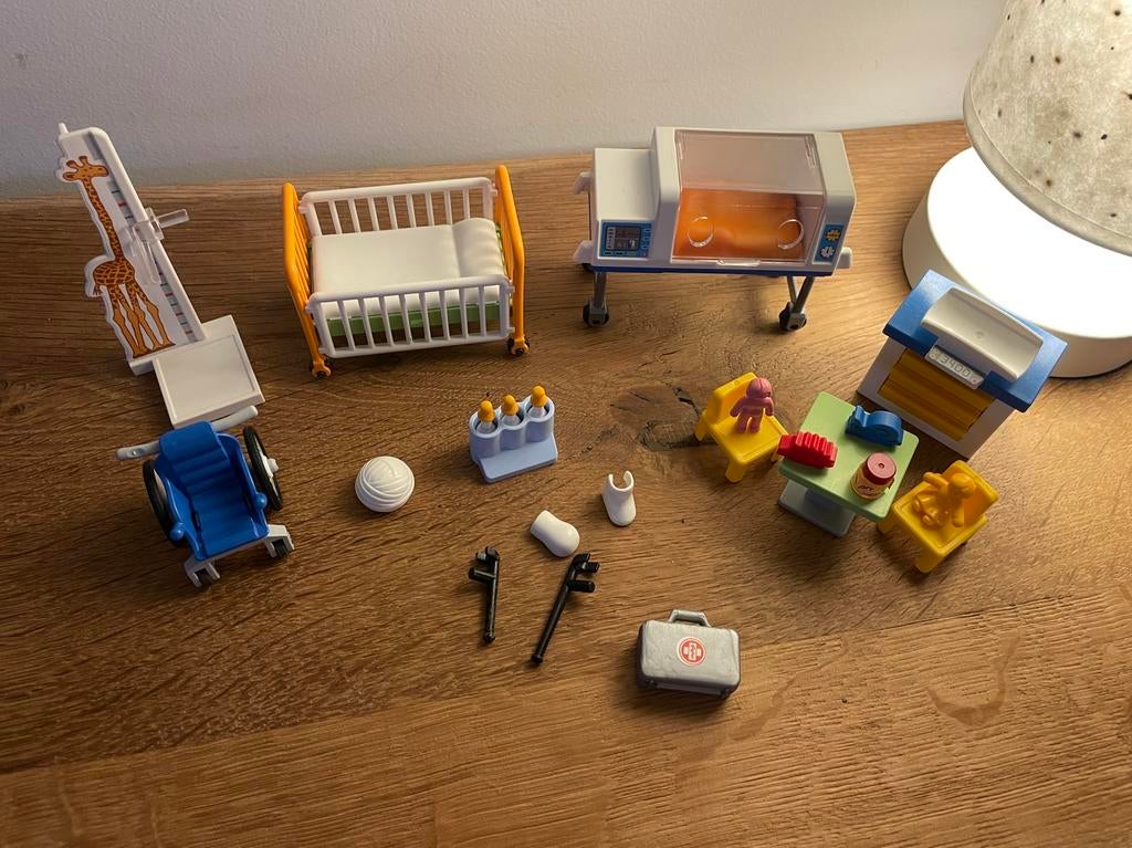 Playmobil 6295 Inrichting kinderziekenhuis, Kinderen en Baby's, Speelgoed | Playmobil, Ophalen of Verzenden, Gebruikt