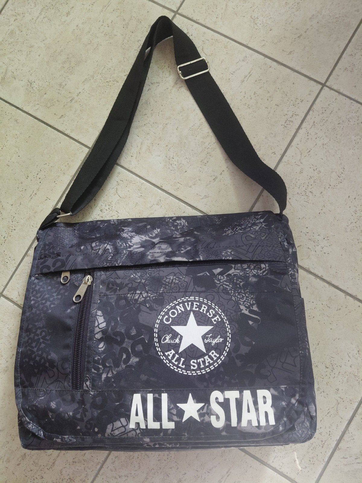 Sac à bandoulière de la marque All Star Converse neuf, Bijoux, Sacs & Beauté, Enlèvement ou Envoi