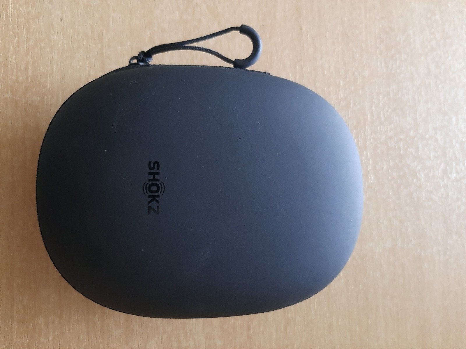 Shokz semi hard case voor bone conduction headphones, Neuf, Enlèvement ou Envoi, Noir, Shokz