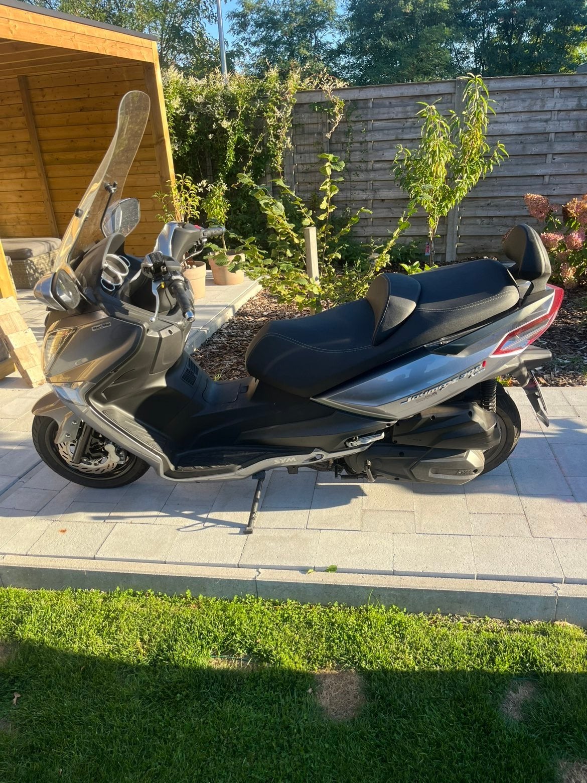 Sym Joymax 300, Fietsen en Brommers, Ophalen