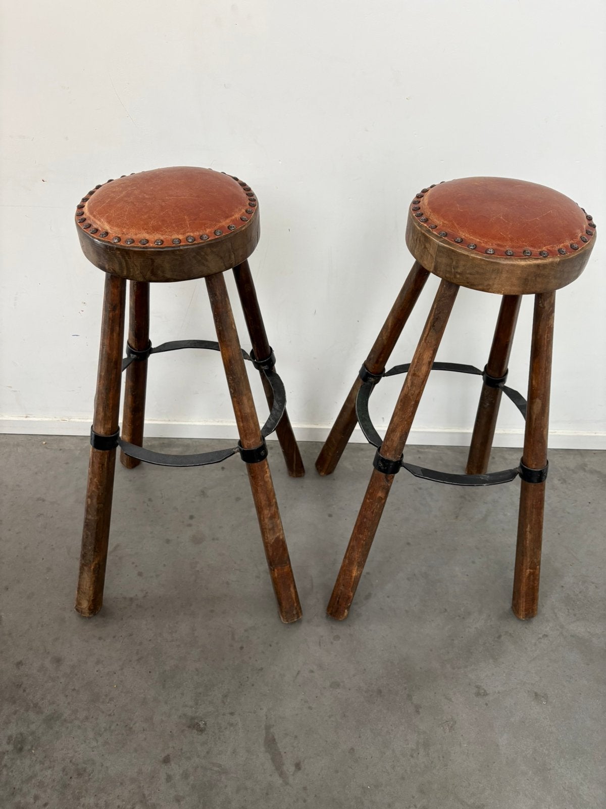 Set van 2 vintage barkrukken, Huis en Inrichting, Barkrukken, Ophalen, Gebruikt, Met voetsteun, 90 cm of meer