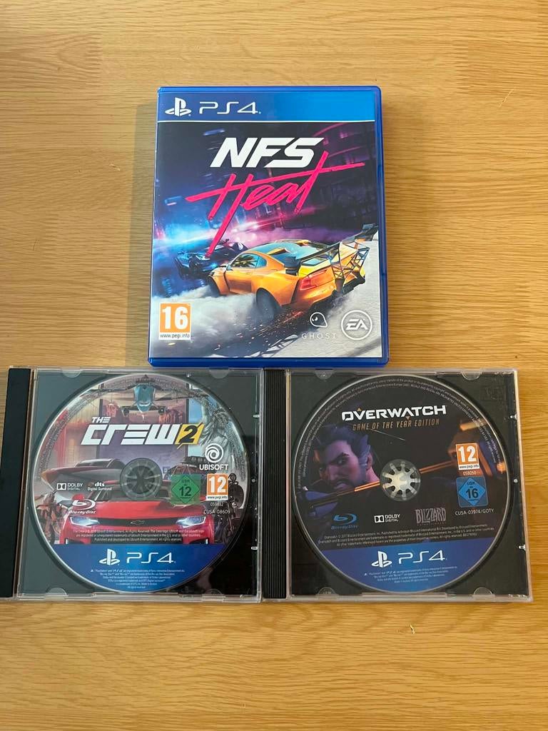 3 PS4 games, Ophalen of Verzenden, Zo goed als nieuw, Shooter