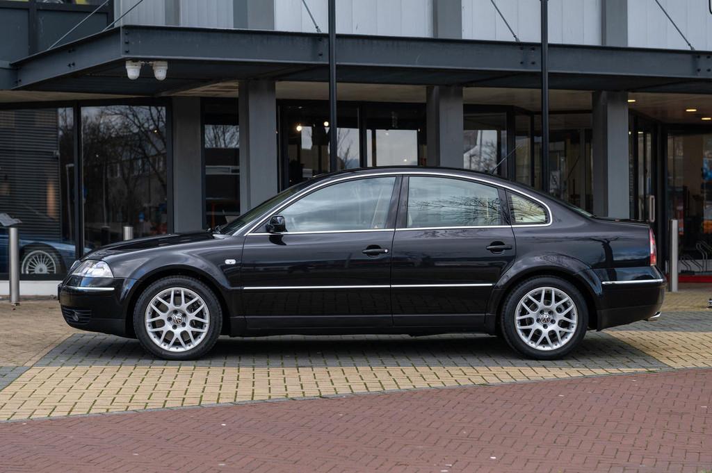 Volkswagen Passat 4.0 W8 4MOTION (automatique), Autos, Cuir, Achat, 4 portes, Entreprise