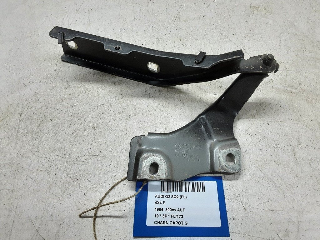CHARNIERE DE CAPOT GAUCHE Audi SQ2 (01-2018/-) (81A823301D), Utilisé, Audi