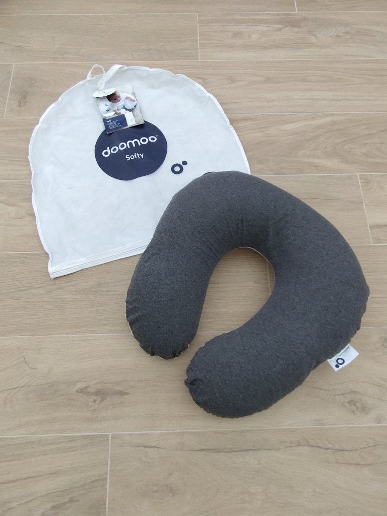 Doomoo borstvoedingskussen Softy + opberghoes, Ophalen of Verzenden, Zo goed als nieuw, Voedingskussen, Doomoo