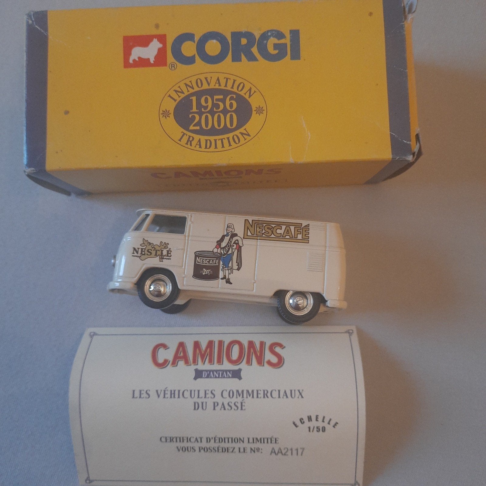 CORGI * 1:50 * VW T1 NESTLE/NESCAFE*NOUVEAU*MIB*, Enlèvement, Neuf, Bus ou Camion, Corgi
