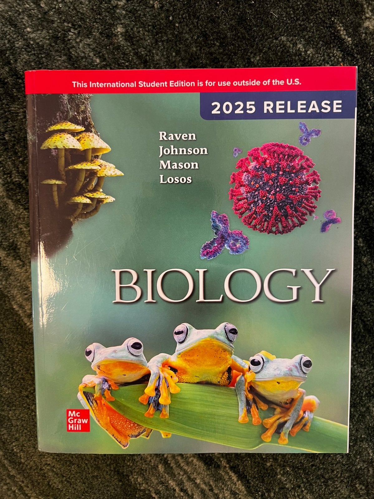 Biology 2025 release, Ophalen, Zo goed als nieuw