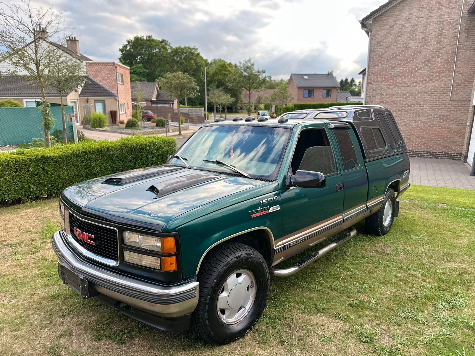 GMC Sierra 4x4 1500 Z71 Benzine LPG 5.7 Gekeurd v verkoop, Particulier