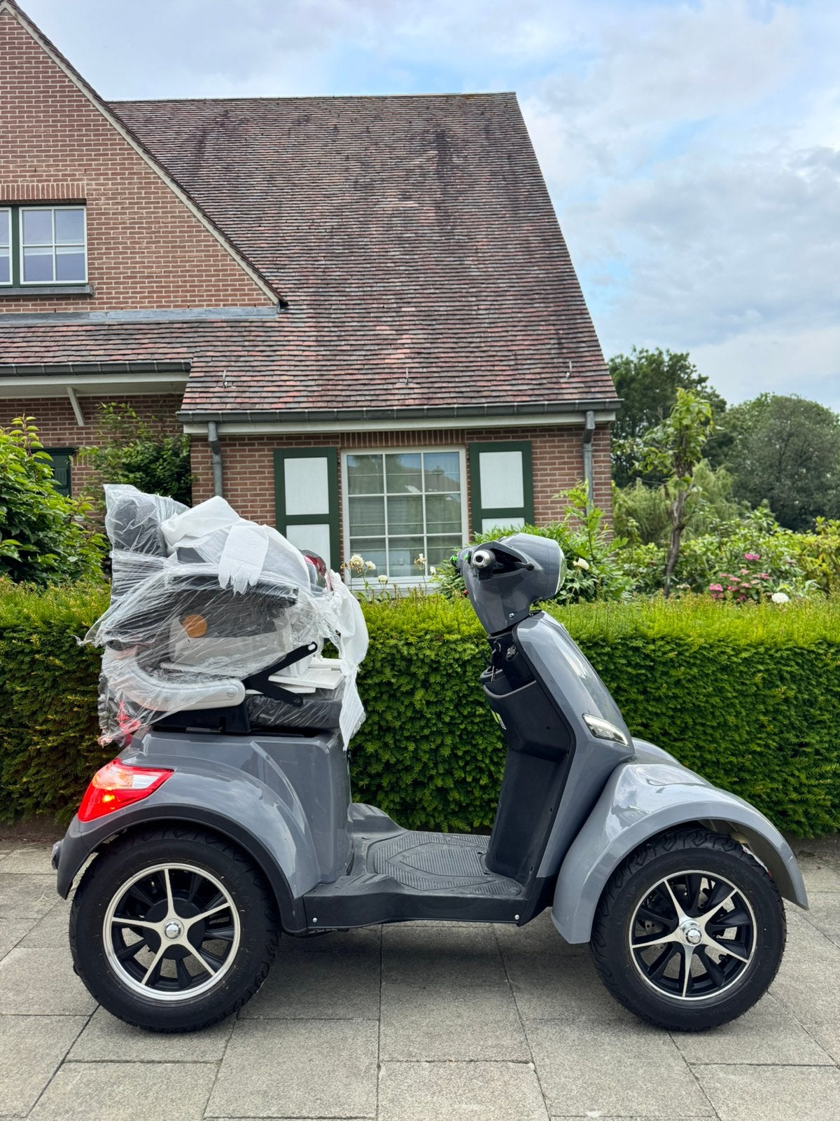 Scootmobiel Volta VM6 - 25 km/h - Jusqu'à 50 km d'autonomie, Divers, Chaises roulantes, Enlèvement ou Envoi, Pliant, Neuf, Fauteuil roulant électrique
