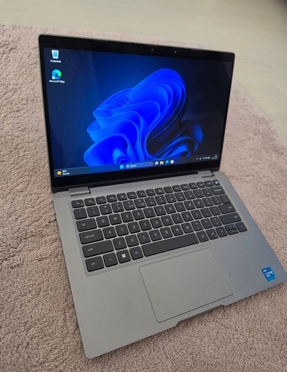 Dell 2-in-1 laptop | i5 11e Gen | 8GB RAM | 256GB SSD| Win11, 256 GB, Met videokaart, Qwerty, 8 GB